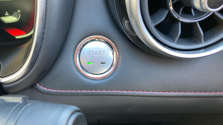 MG HS 1.5 T-GDI Trophy 5dr DCT Petrol Hatchback